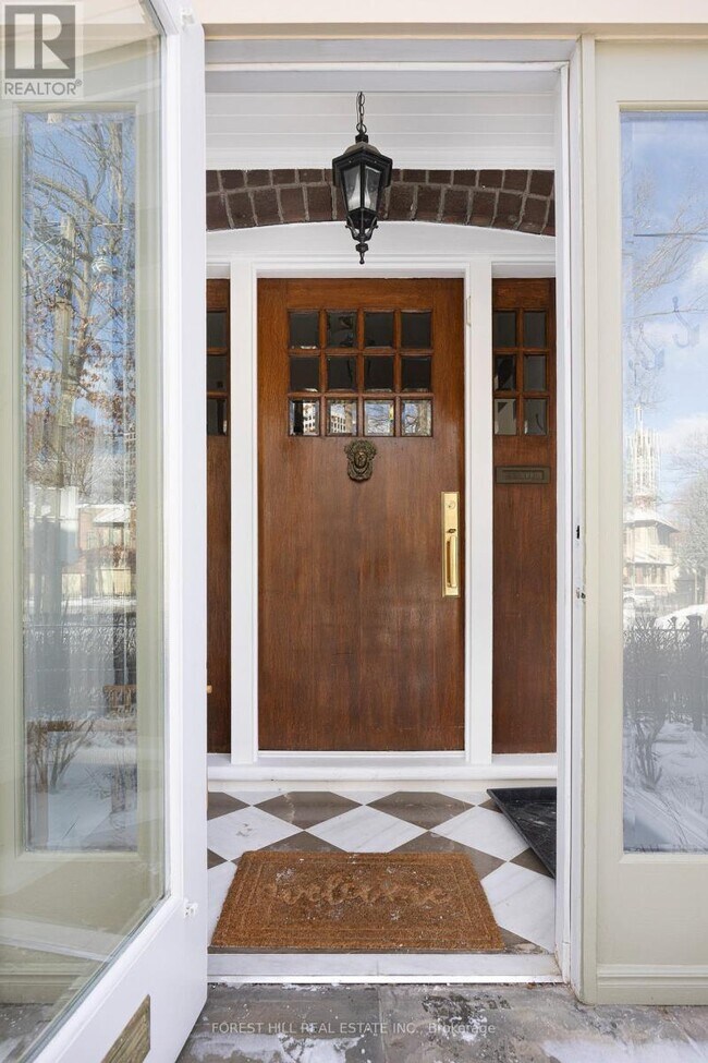 152 Lyndhurst Ave in Toronto, ON - Building Photo - Building Photo