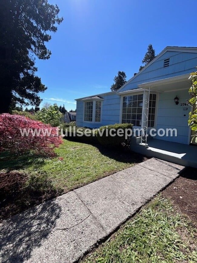 2747 47th Ave SW in Seattle, WA - Building Photo - Building Photo
