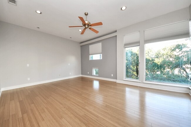 property at 1610 Calumet St