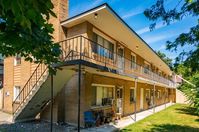 1218 W Tenth Ave in Spokane, WA - Building Photo - Building Photo