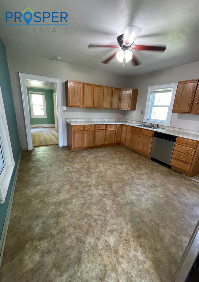 639 Niagara St in Eau Claire, WI - Building Photo - Building Photo