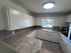 2310 Oxford Cir in San Angelo, TX - Building Photo - Building Photo