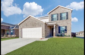 16041 Pious Dr in Haslet, TX - Building Photo - Building Photo