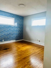 1760 Tonawanda Ave in Akron, OH - Building Photo - Building Photo