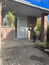 192 Northampton Crescent in Waterloo, ON - Building Photo - Building Photo