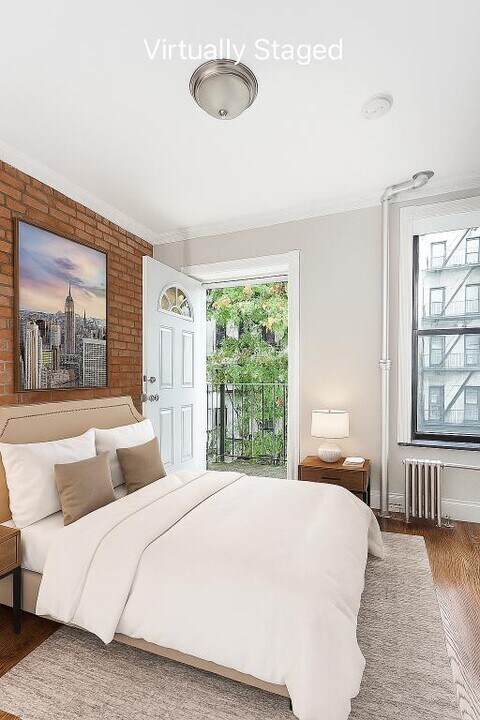 422 E 9th St, Unit 3 in New York, NY - Foto de edificio