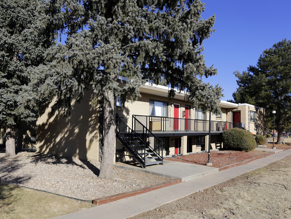 Elmwood Park Apartments in Aurora, CO - Foto de edificio