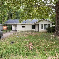 1625 S 6th St in Monroe, LA - Building Photo