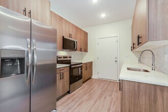 2009 N 22nd St in Philadelphia, PA - Building Photo - Building Photo