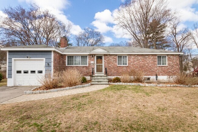 22 Livoli Rd in Framingham, MA - Building Photo - Building Photo