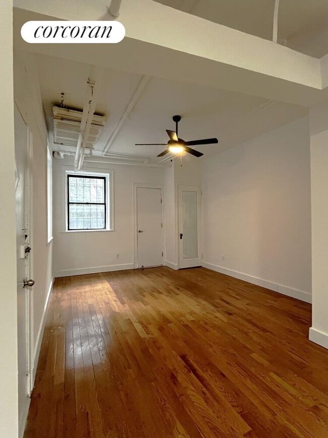 34 W 86th St in New York, NY - Foto de edificio - Building Photo