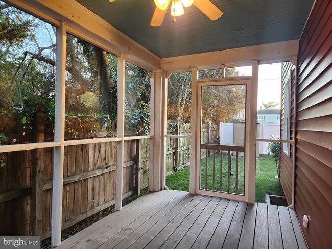 property at 114 N Pine St