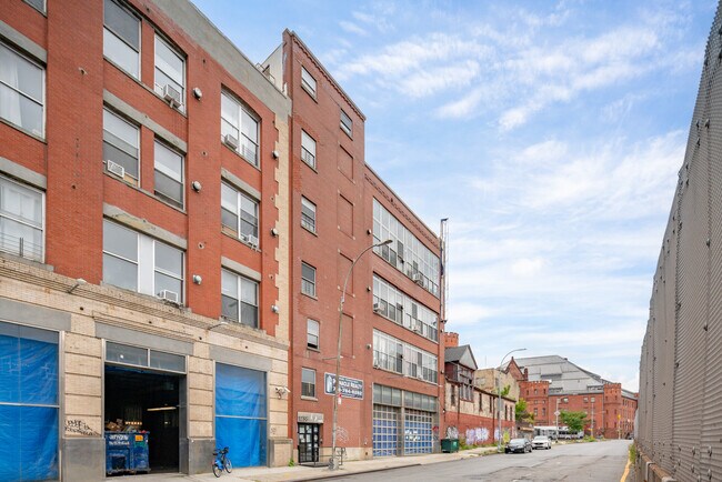 1236 Atlantic Ave in Brooklyn, NY - Building Photo - Building Photo