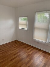 2500 Orange Ave in Beaumont, TX - Building Photo - Building Photo