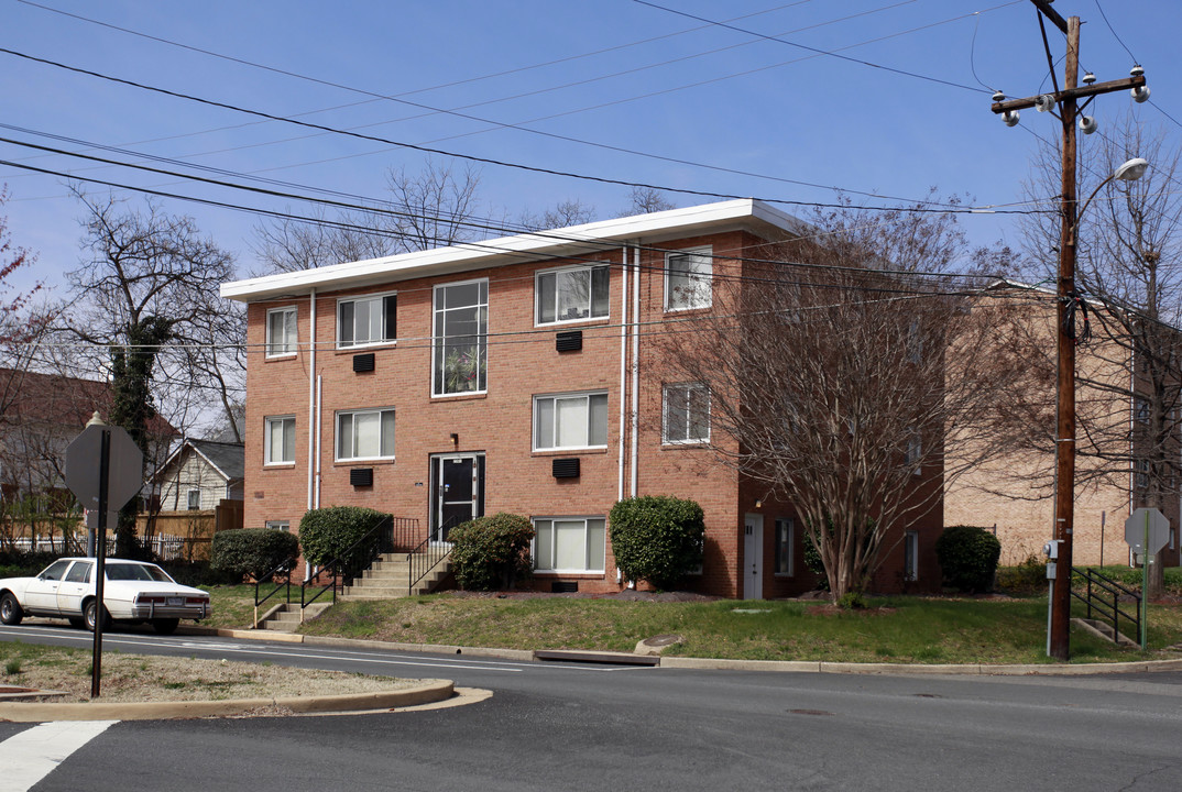 2301 6th St S in Arlington, VA - Building Photo