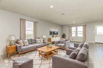 347 Agave Cir in Jourdanton, TX - Building Photo - Building Photo