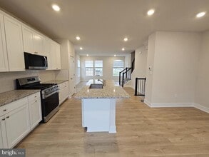 7759 Meander Ct S in Woodlawn, MD - Building Photo - Building Photo