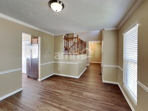 1001 Vixen Dr in Cincinnati, OH - Foto de edificio - Building Photo