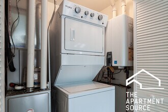 4938 N Saint Louis Ave, Unit #3S in Chicago, IL - Building Photo - Building Photo