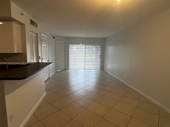 9650 NW 2nd St in Pembroke Pines, FL - Building Photo - Building Photo