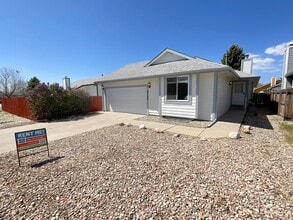 8166 Telegraph Dr in Colorado Springs, CO - Building Photo - Building Photo