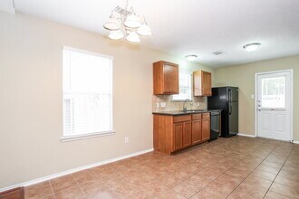 7239 Winter Song Dr in Magnolia, TX - Building Photo - Building Photo