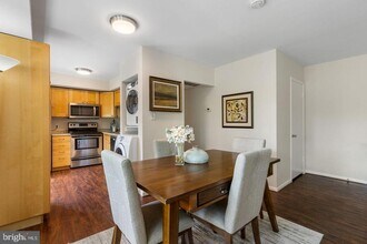 3330 S 28th St in Alexandria, VA - Building Photo - Building Photo