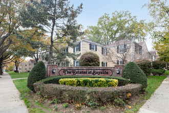 Bayhill Gardens in Oakland Gardens, NY - Building Photo - Building Photo