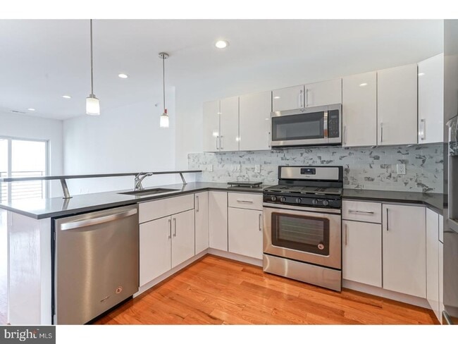 property at 1629 Swain St