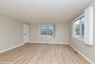 363 Winnebago St in Park Forest, IL - Building Photo - Building Photo