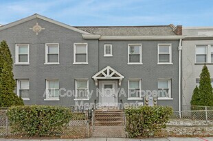 1719 West Virginia Ave NE in Washington, DC - Building Photo