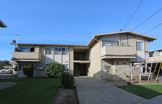 Lacey Apartments in Concord, CA - Building Photo