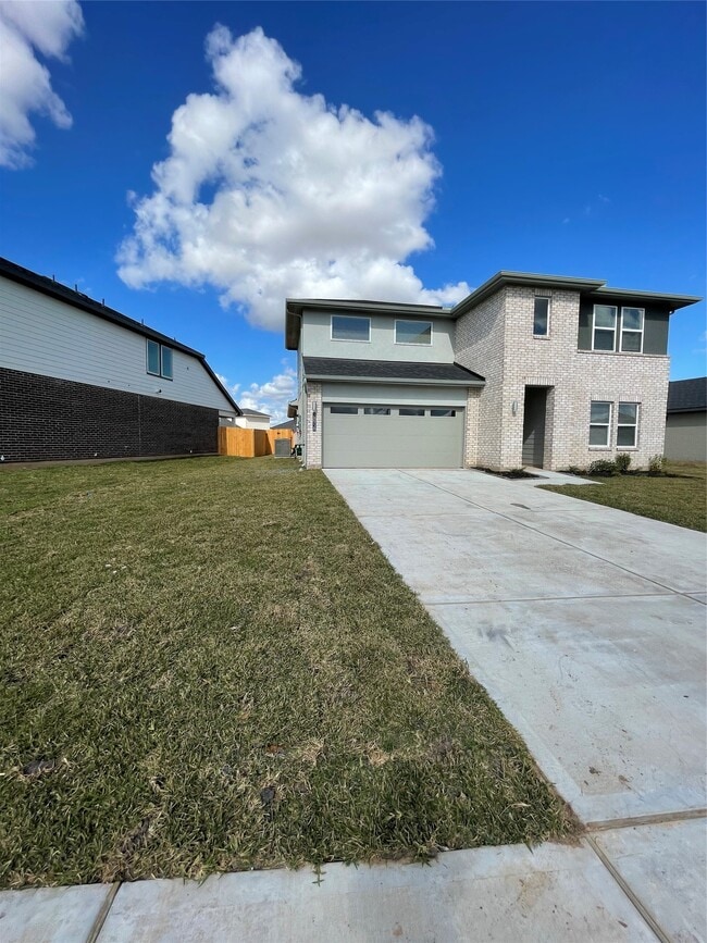 property at 28938 Yulee Mill Dr