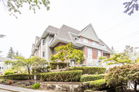 Kirkstone Gardens in North Vancouver, BC - Building Photo - Building Photo