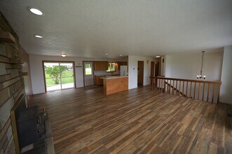 421 Reservoir Rd in Sequim, WA - Building Photo - Building Photo