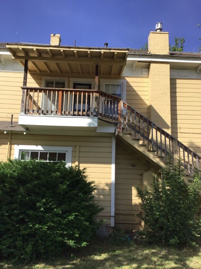 property at 101 W Main St