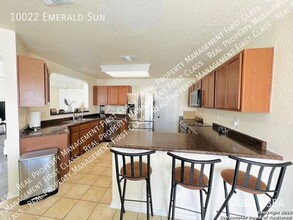 10022 Emerald Sun in San Antonio, TX - Building Photo - Building Photo