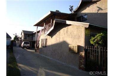 6105 Alamo Ave in Maywood, CA - Building Photo - Building Photo