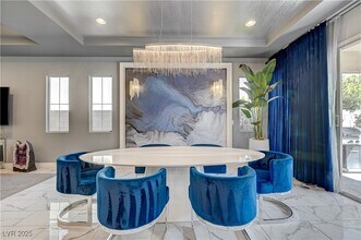 3943 Reyes Ave in Las Vegas, NV - Building Photo - Building Photo