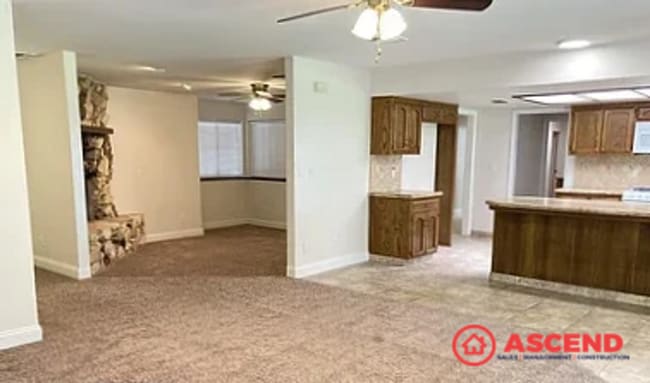 1307 Linda Kay St in Bakersfield, CA - Building Photo - Building Photo