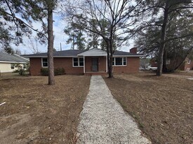 2573 Dover St in Augusta, GA - Building Photo