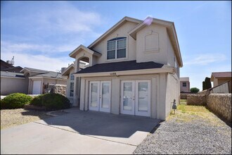 11108 Whitey Ford St in El Paso, TX - Building Photo - Building Photo