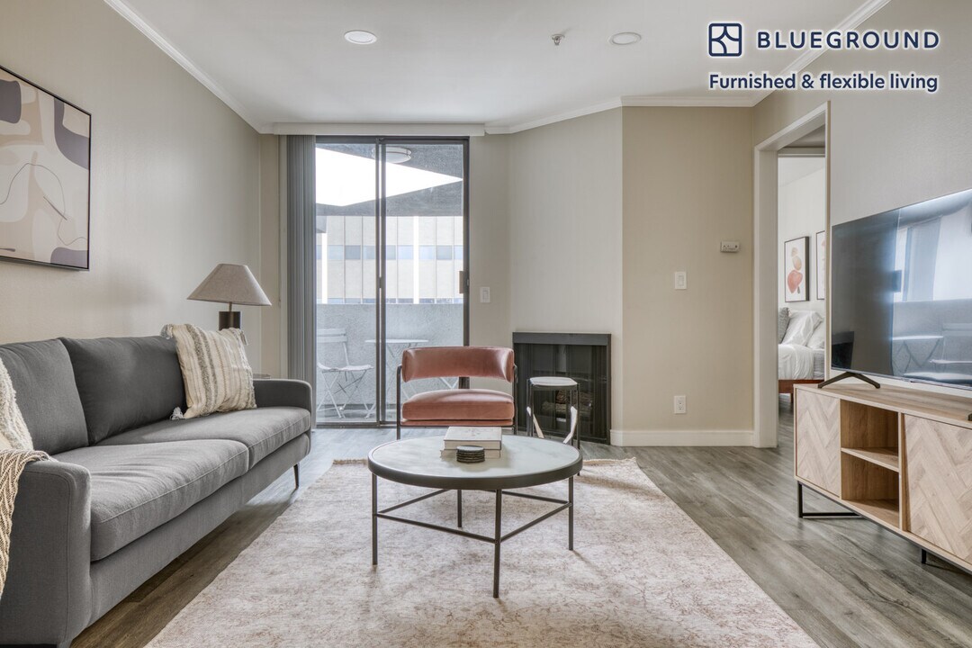 1223 Federal Ave in Los Angeles, CA - Building Photo