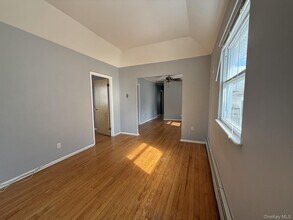 70 Malone Ave in East Atlantic Beach, NY - Building Photo - Building Photo