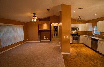 3092 Oklahoma St in North Port, FL - Building Photo - Building Photo