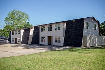 Colony Trace Apartments in New Llano, LA - Foto de edificio