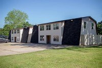 Building Photo - Colony Trace Apartments in Newllano, Louisiana