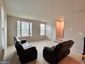 16225 Picasso Aly in Bowie, MD - Building Photo - Building Photo