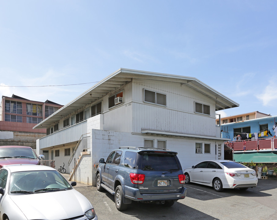 98-093 Lokowai Pl in Aiea, HI - Building Photo