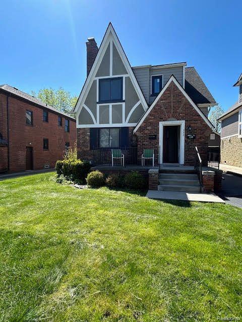 property at 888 Chester St